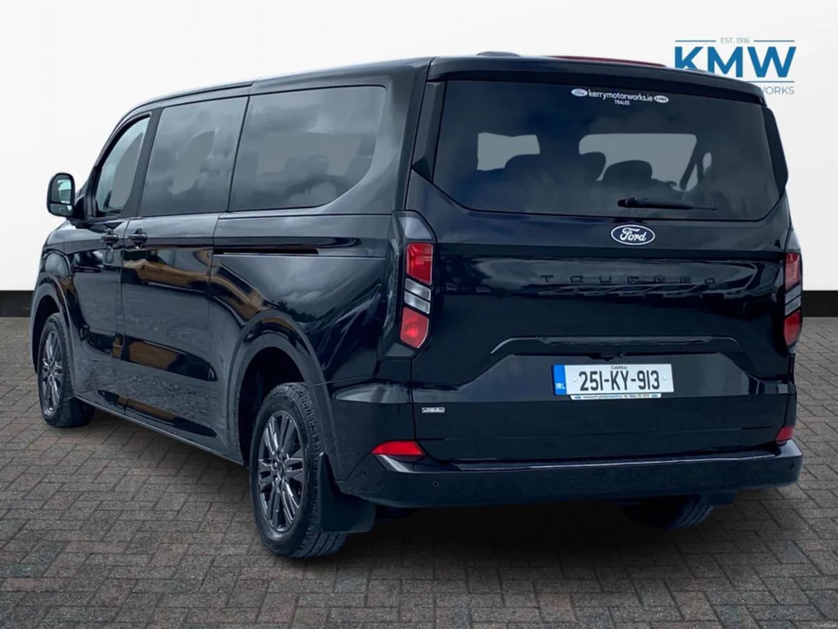 Ford Tourneo Custom 2.5 LWB Limited 232 BHP Automa - Image 3