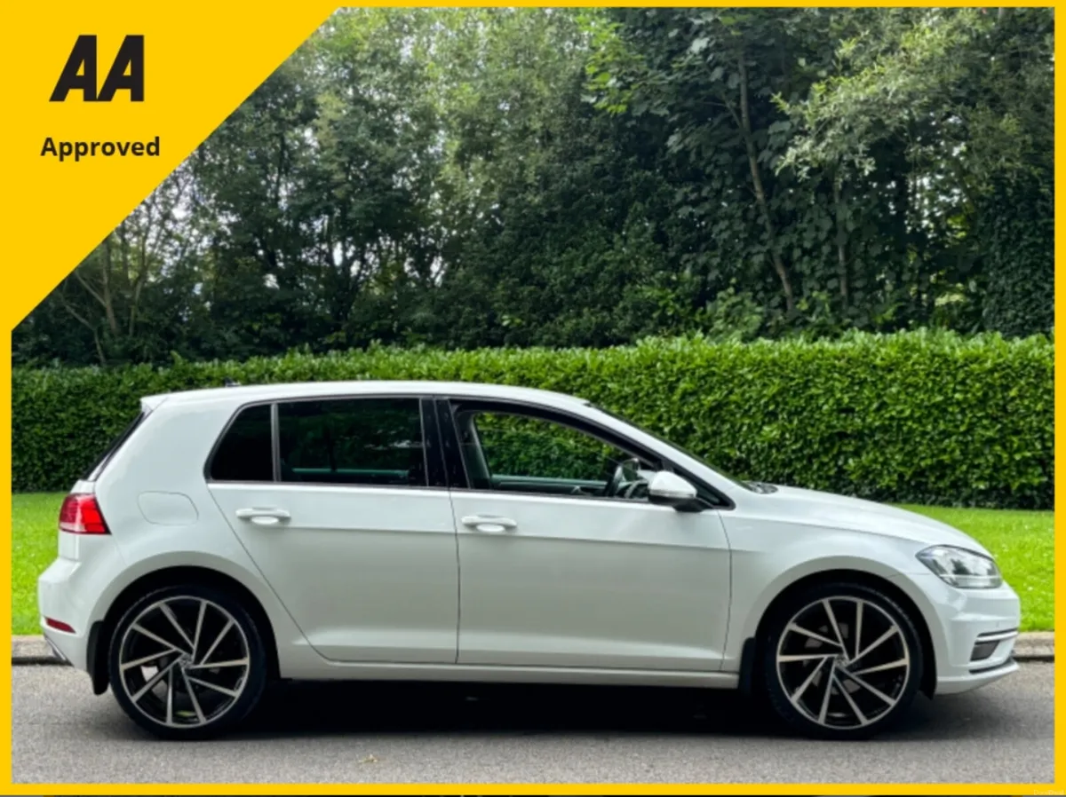 Volkswagen Golf 1.6 TDI DSG COMFORTLINE 2019 - Image 5