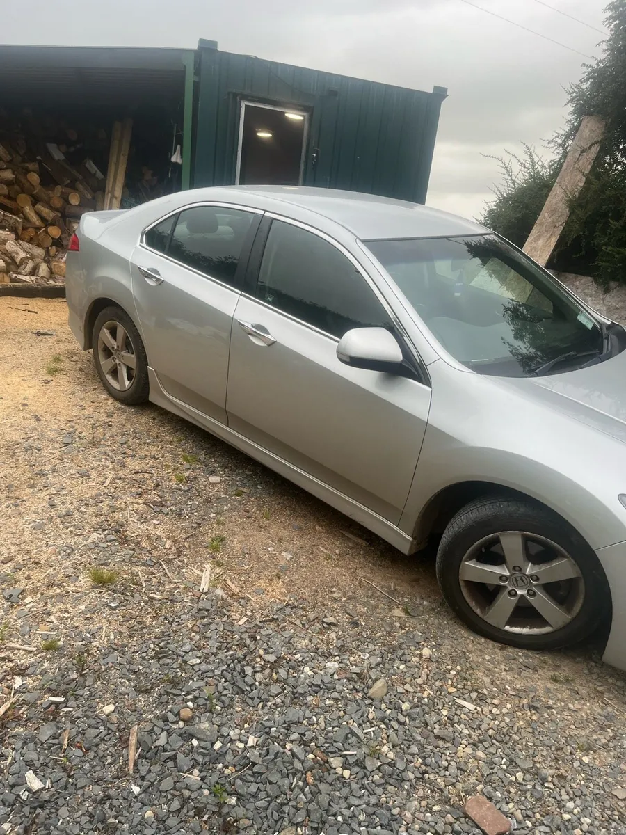 Honda accord 2013 - Image 5