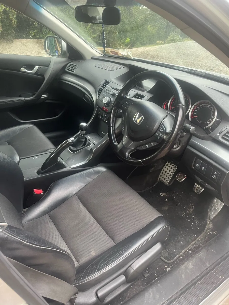 Honda accord 2013 - Image 6