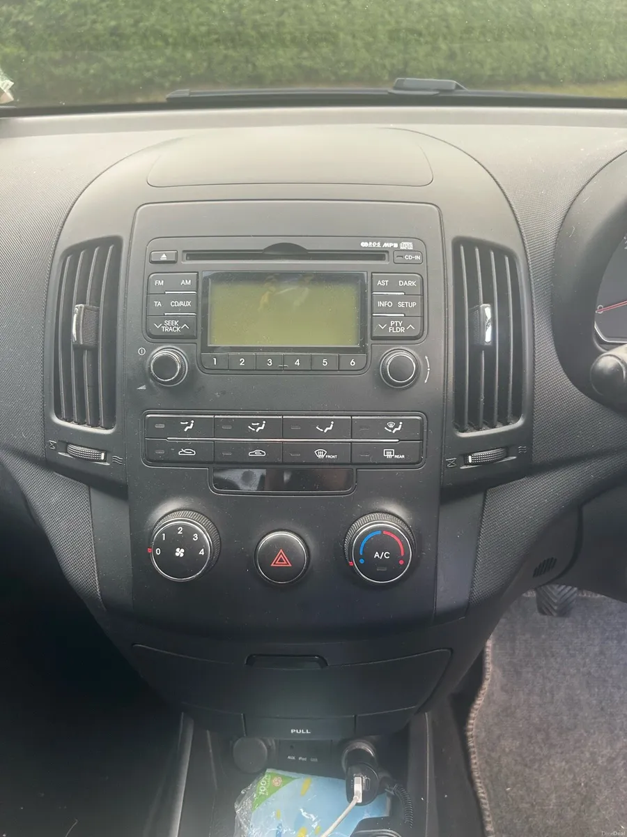 Hyundai i30 - Image 2