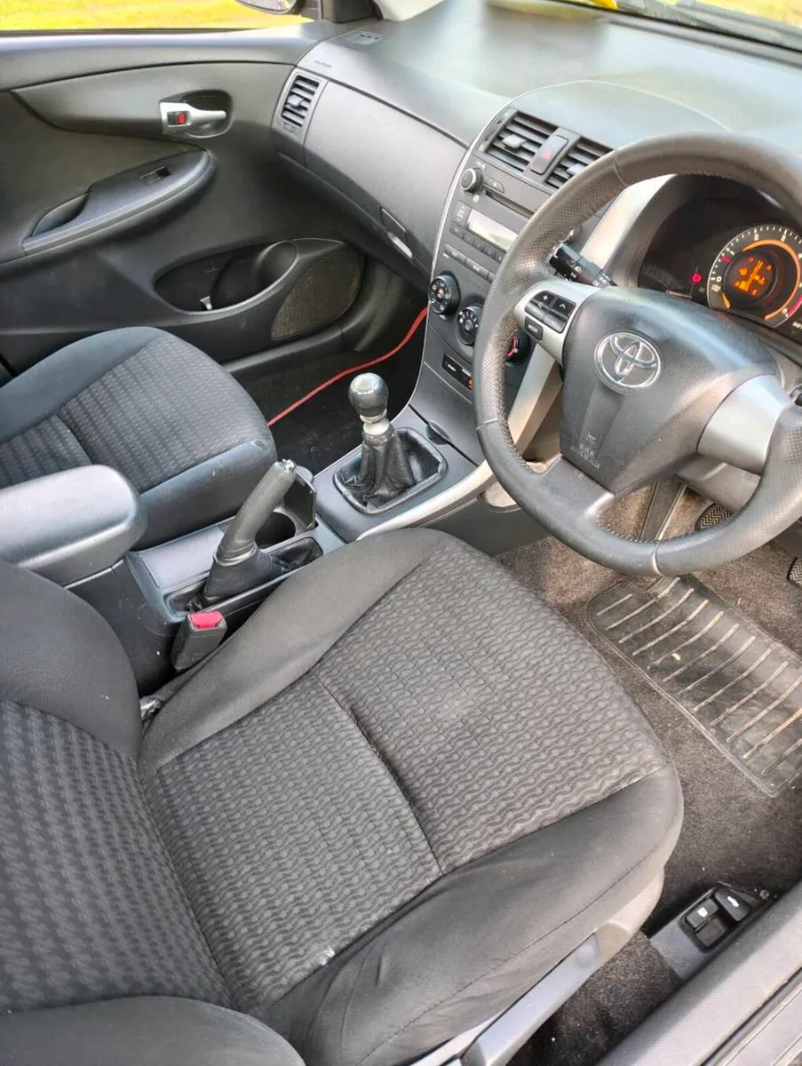 2011 Toyota Corolla 1.4 D4D diesel - Image 2