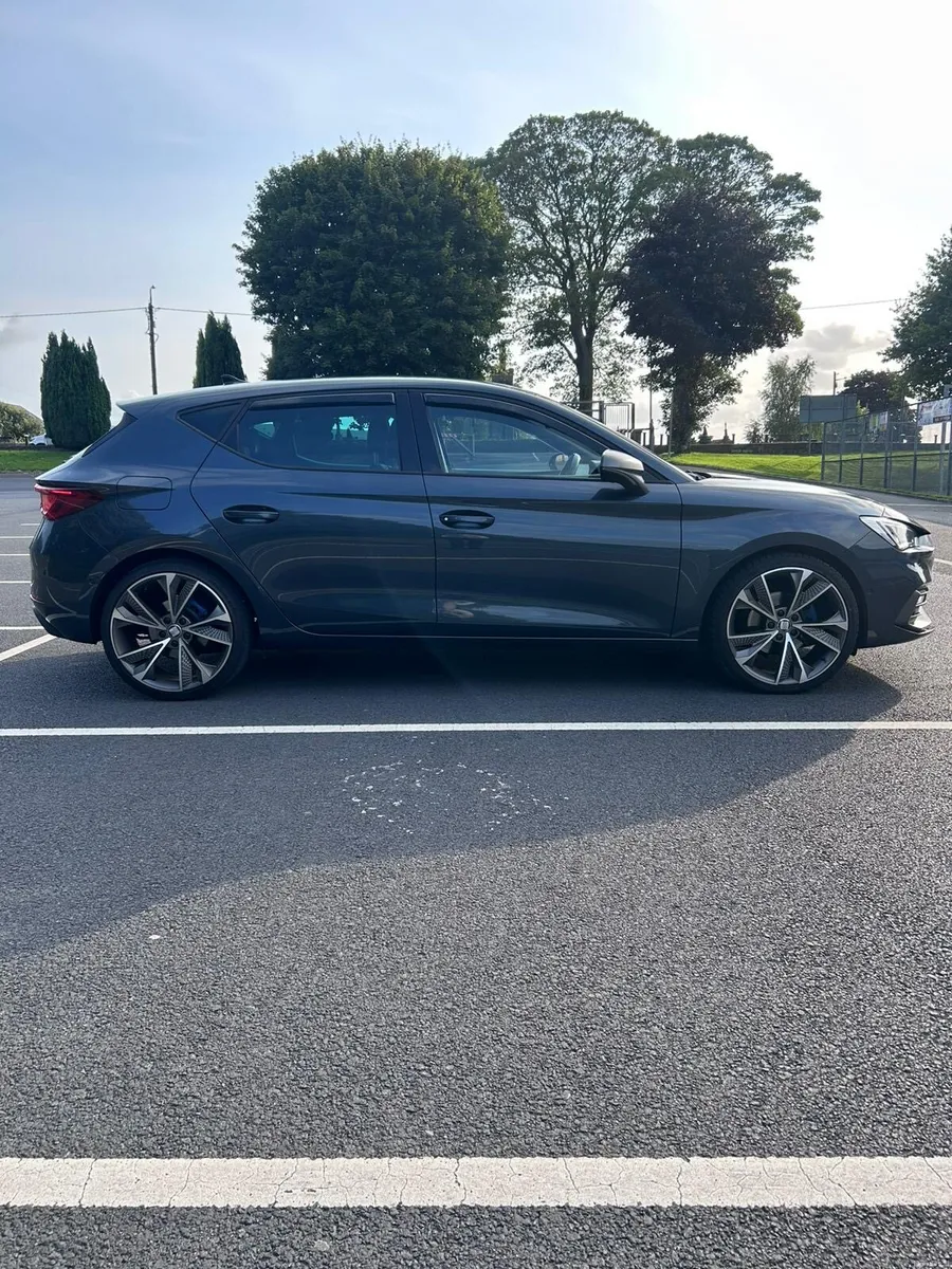 2021 Seat Leon FR+ 2.0 DSG - Image 4