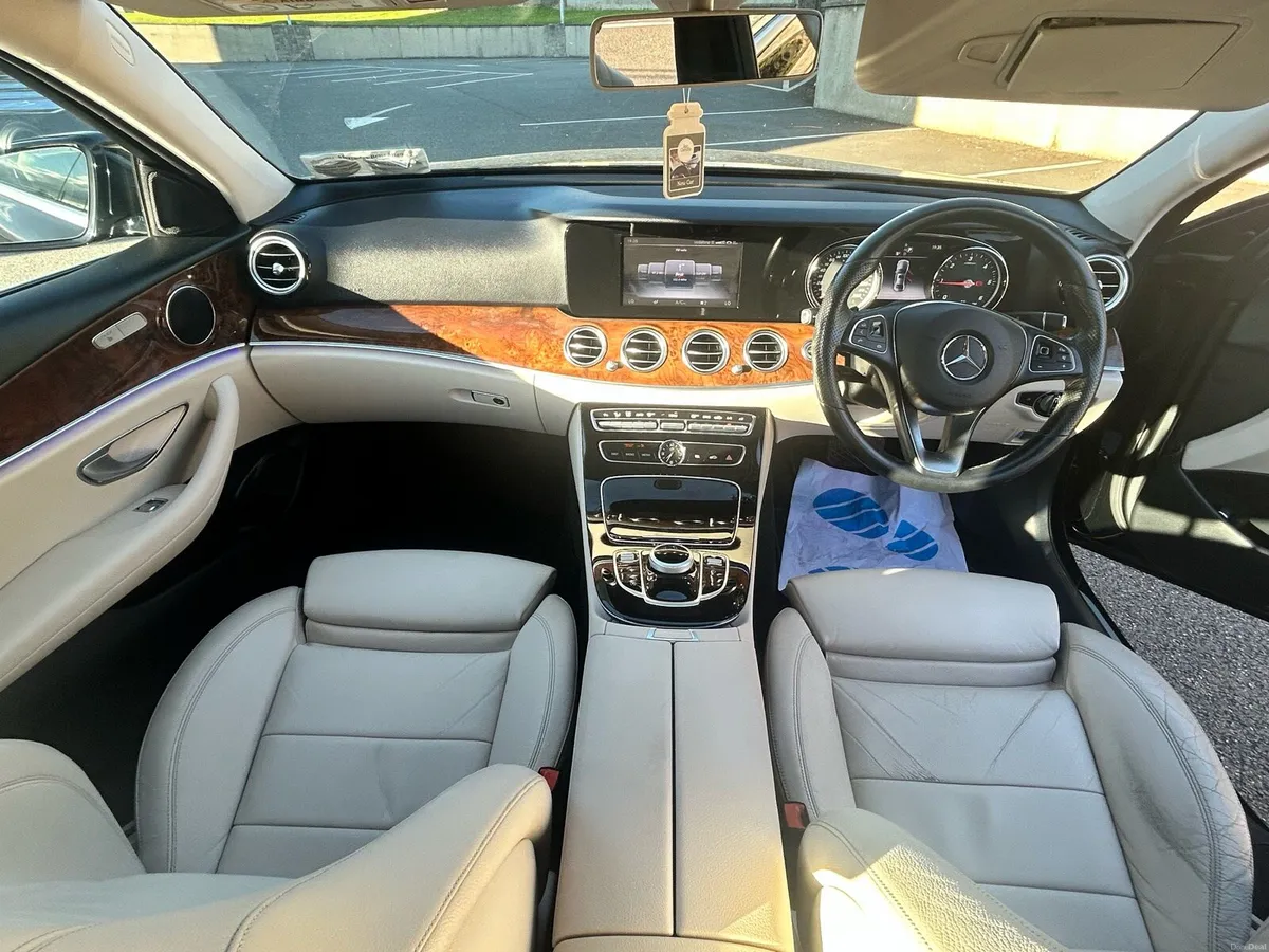Mercedes - Image 6