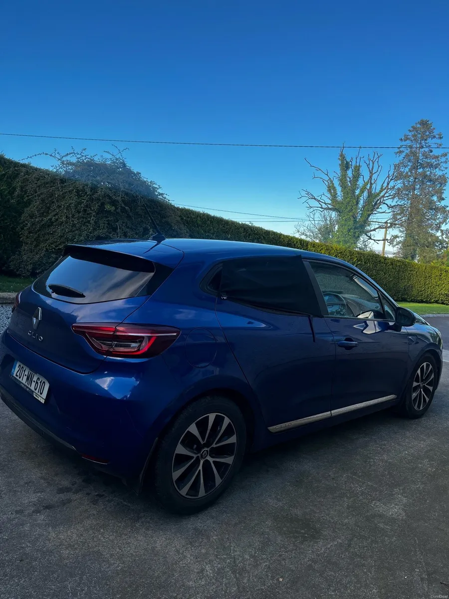 Renault Clio 1.5 Diesel - Image 1