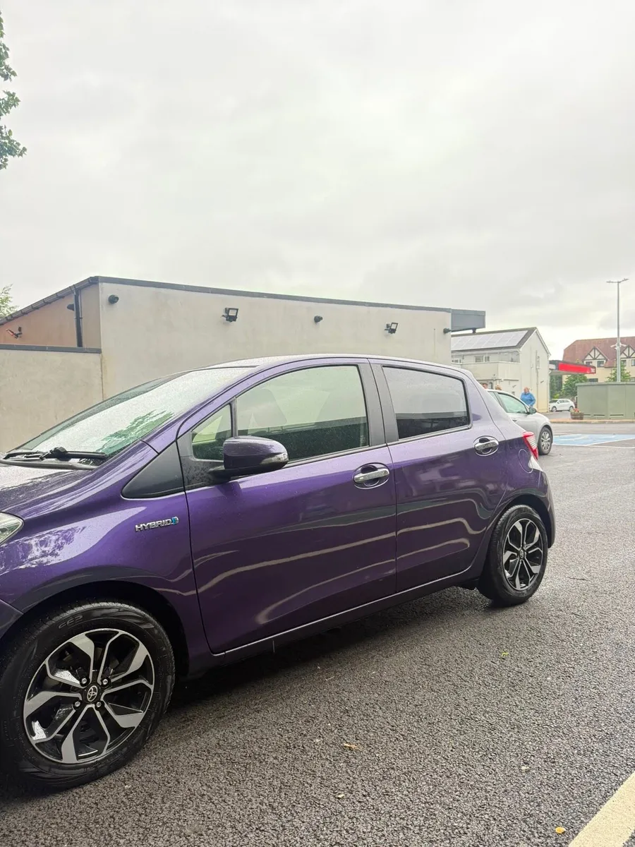 2019 toyota yariz/vitz 1.5 hybrid automatic - Image 5