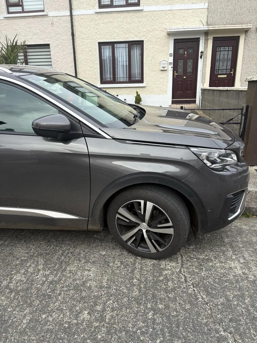 2020 Peugeot 5008 - Image 3