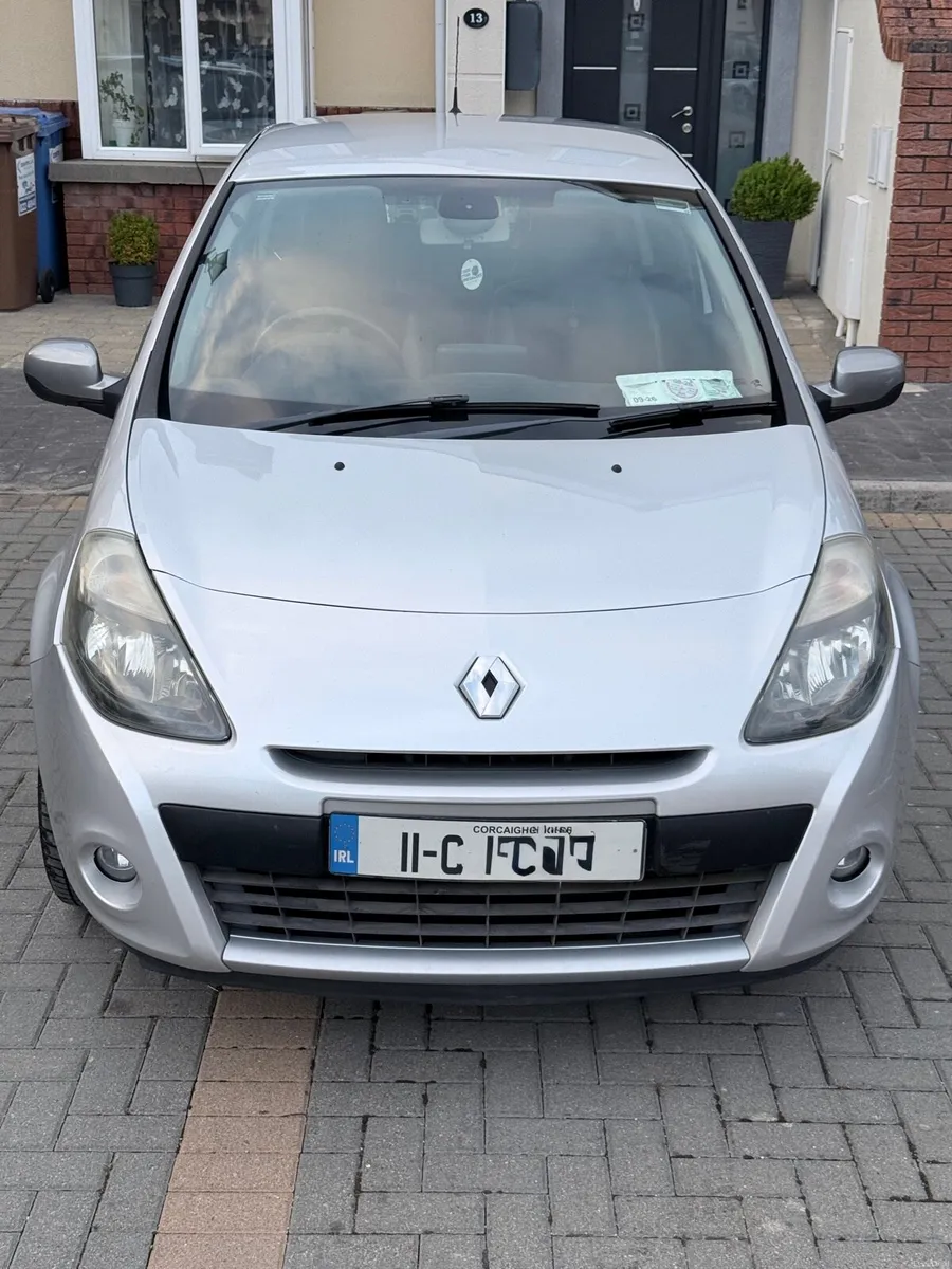 2011 renault clio clio 1.2 dynamique tom tom 3dr - Image 1