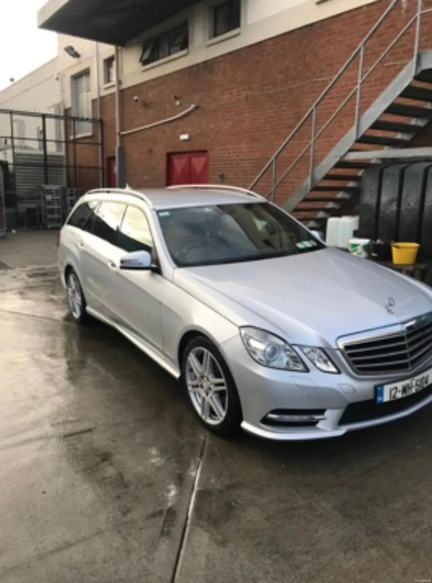 Mercedes-Benz E250 CDI AMG - Image 3