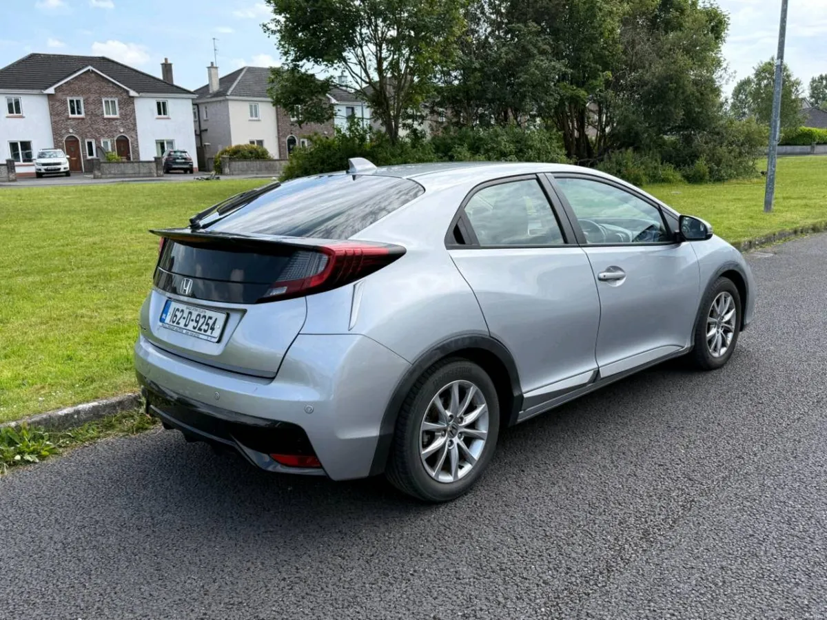 Honda Civic 2016 diesel - Image 4