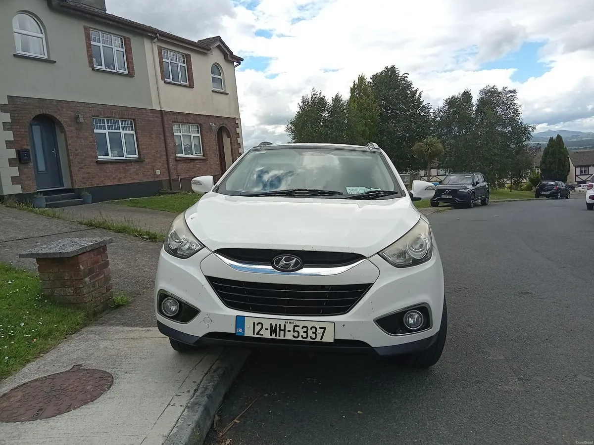 Hyundai ix35 2012 - Image 2