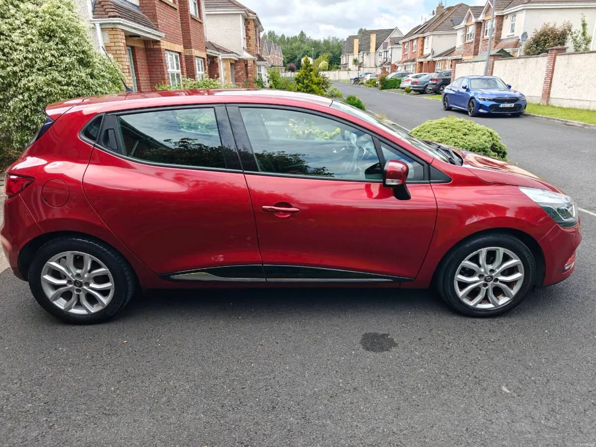 Renault Clio 2019 (192) - Image 3