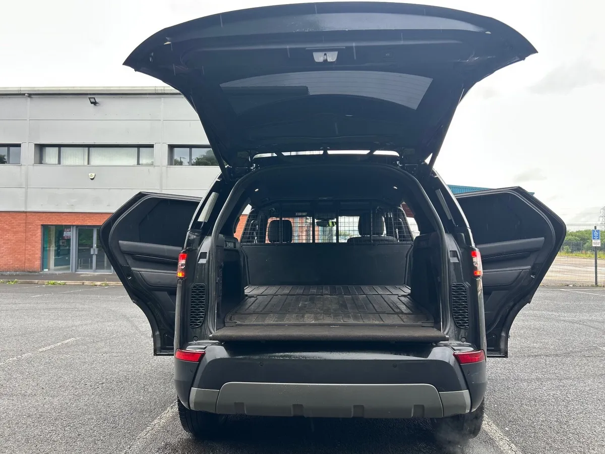 Land Rover Discovery 2020 2 seater commercial ni - Image 2
