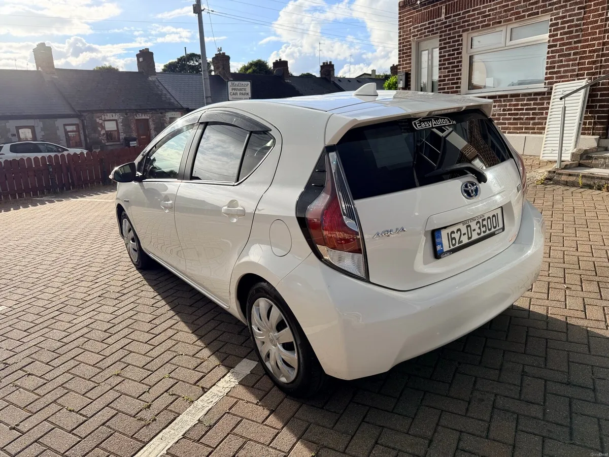 Toyota Aqua 2016 ( Fresh 2 year NCT ) - Image 5