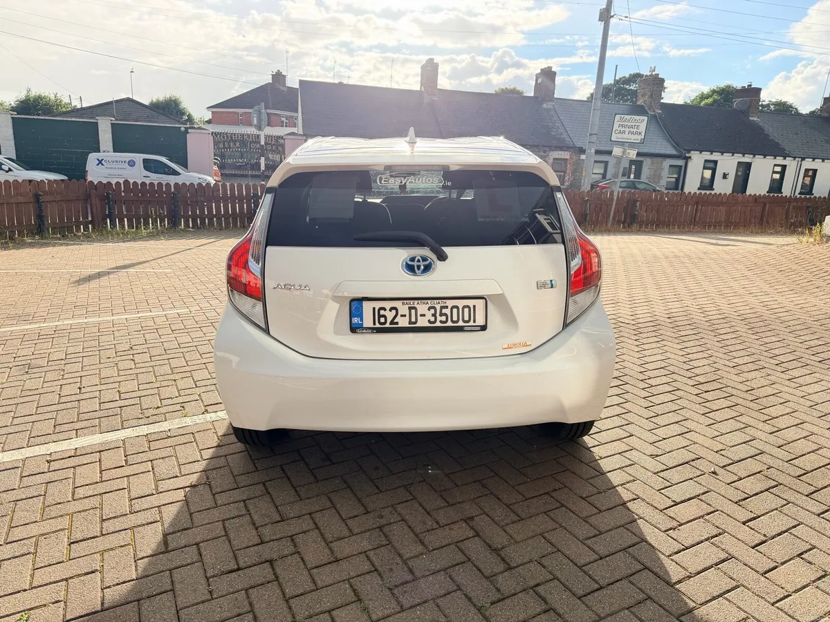 Toyota Aqua 2016 ( Fresh 2 year NCT ) - Image 6