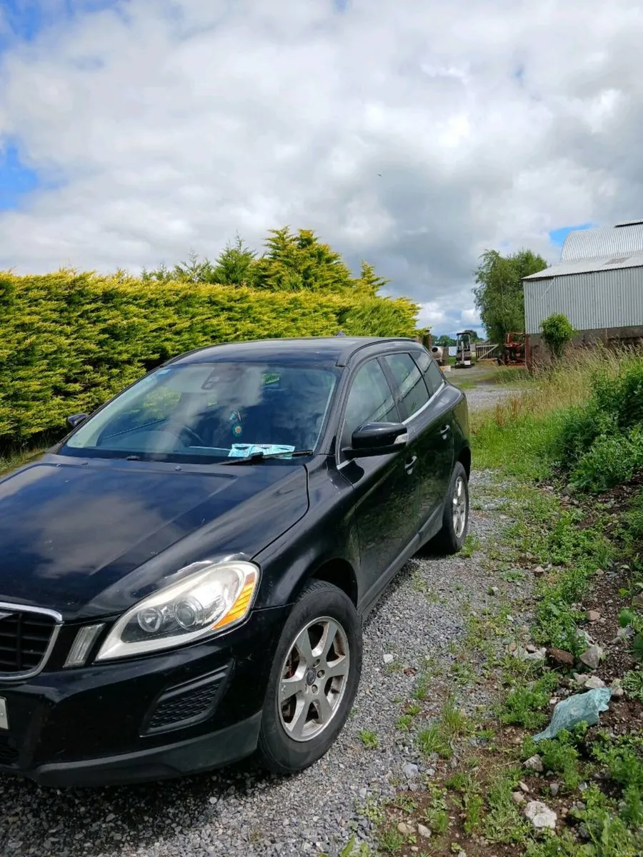 Volvo xc60 2l - Image 3