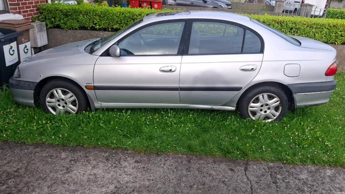 Car - Image 1