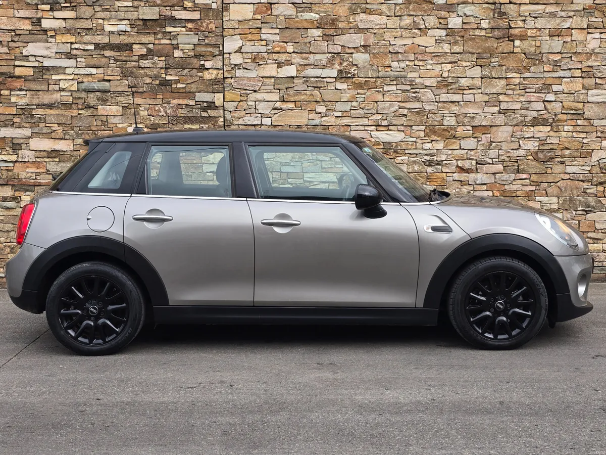 181 Mini Cooper D 6 Speed Manual - Image 5