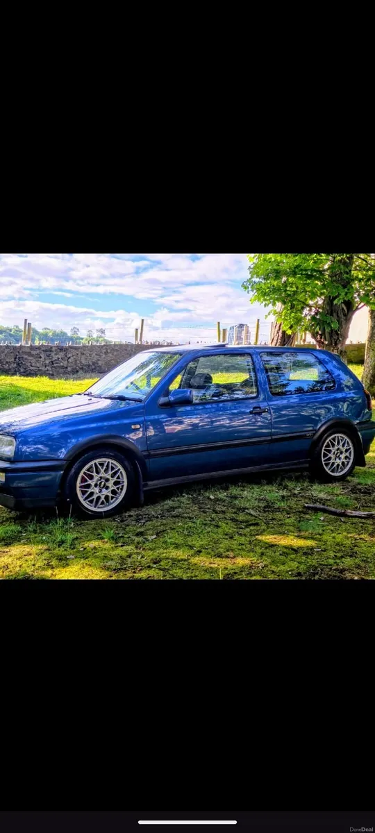 Volkswagen Golf GTI 2.0 8V - Image 3