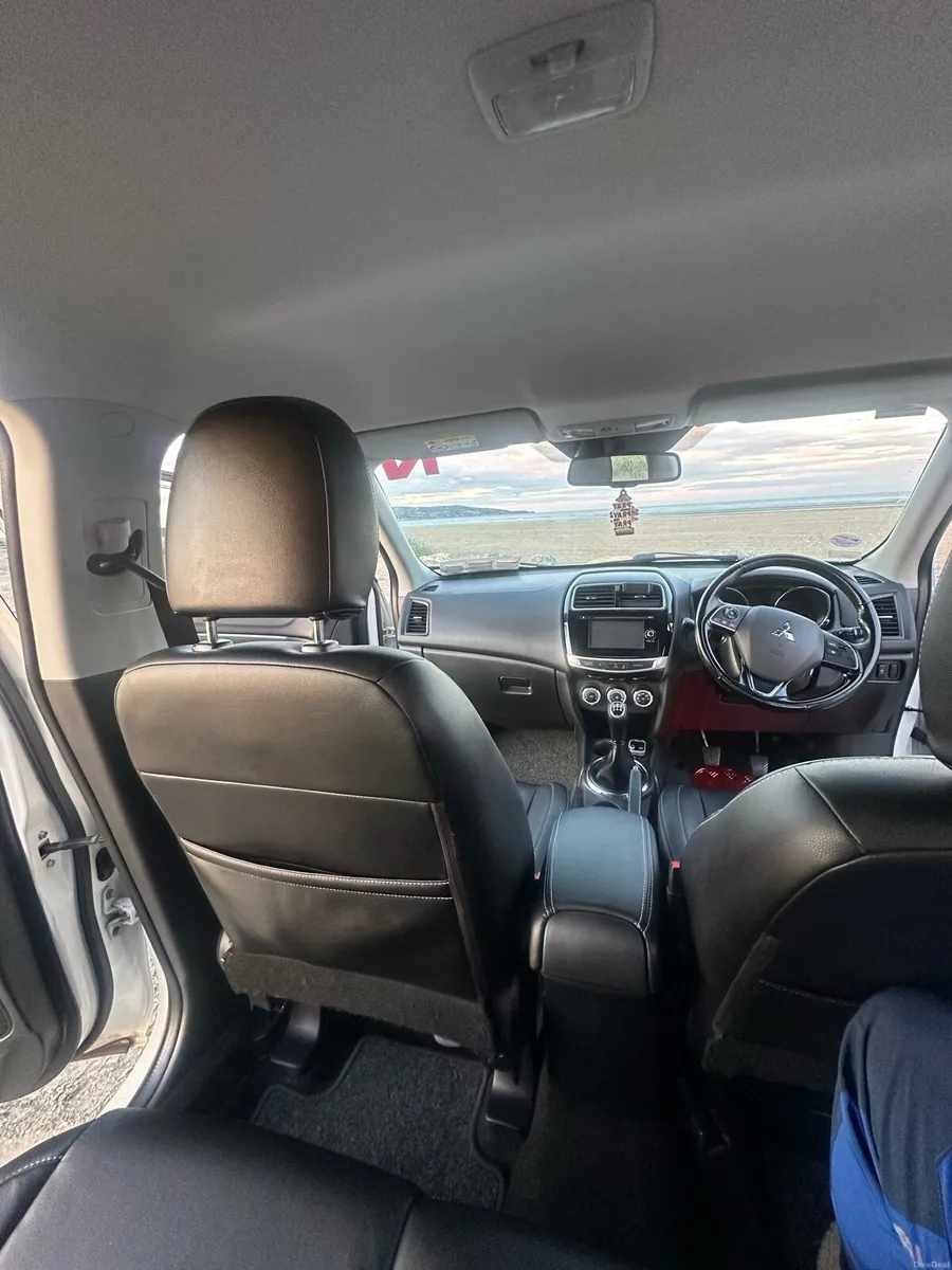 Mitsubishi asx - Image 6
