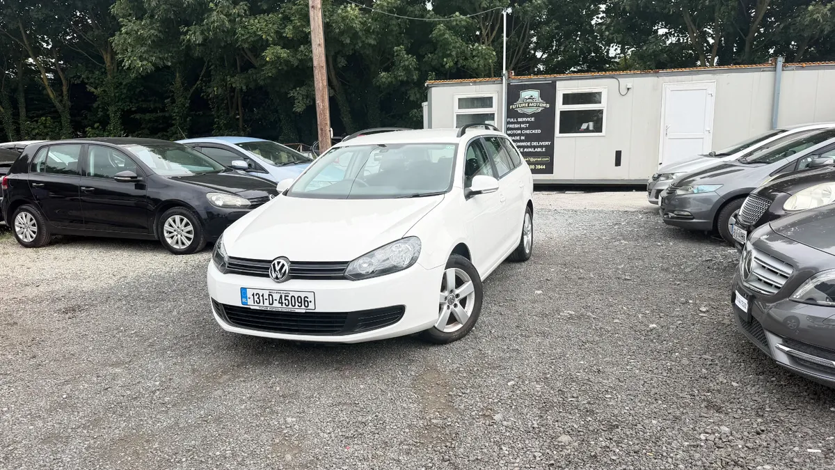 Volkswagen Golf 2013 Automatic Low Miles - Image 2
