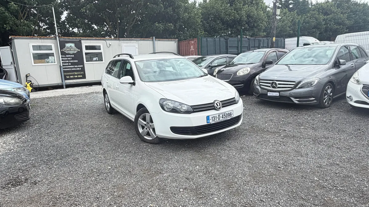 Volkswagen Golf 2013 Automatic Low Miles - Image 1