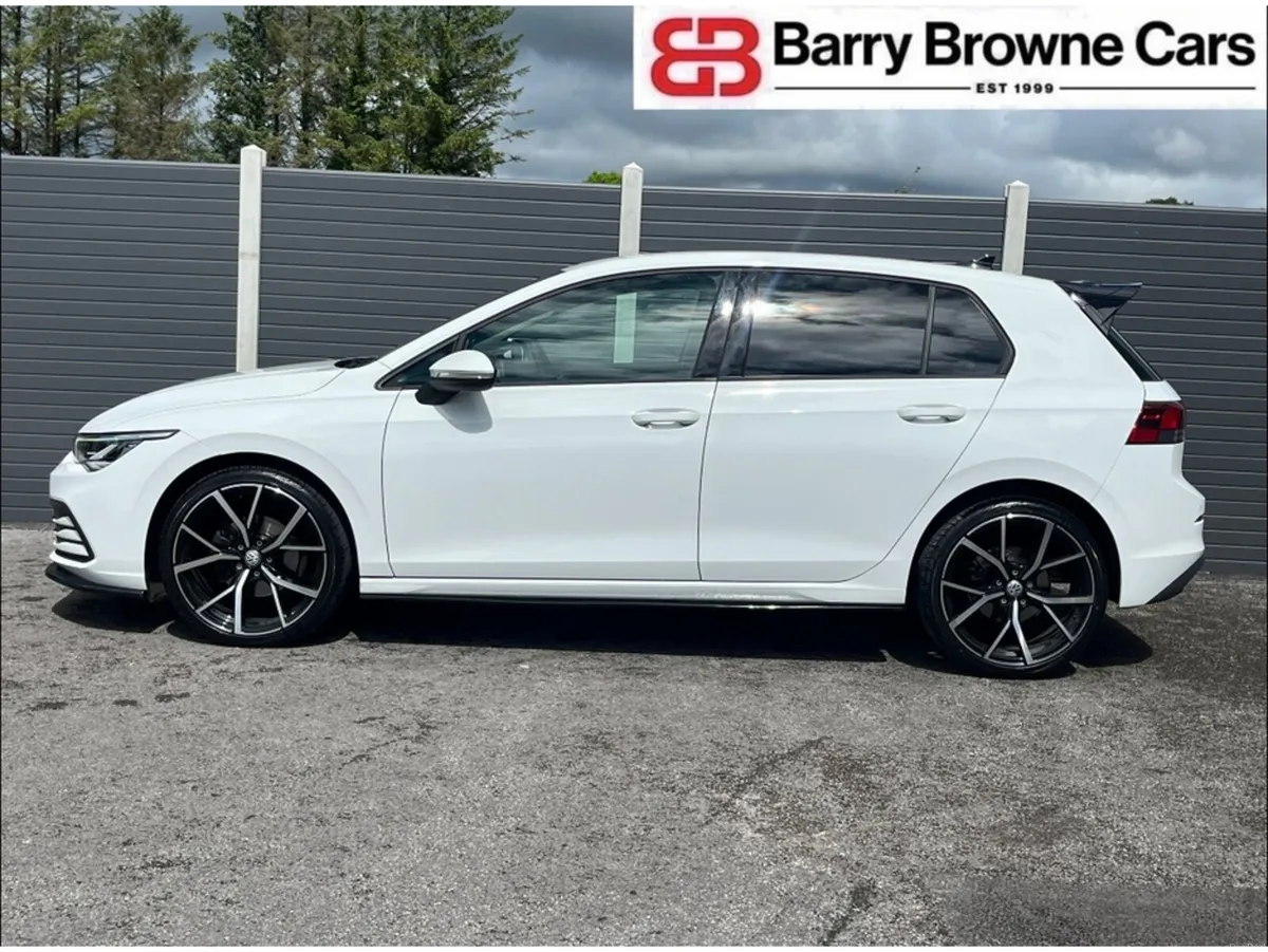 Volkswagen Golf Diesel - Image 4