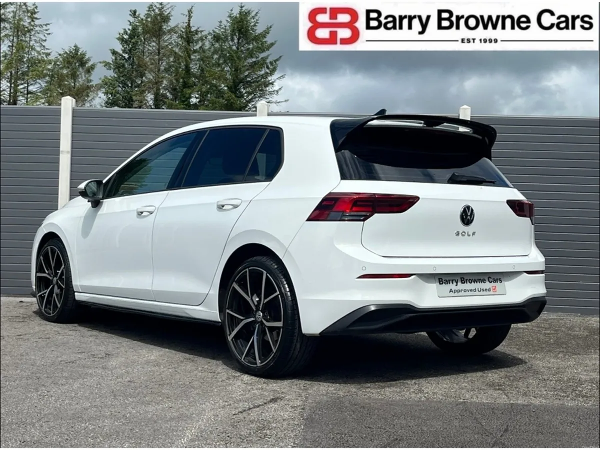 Volkswagen Golf Diesel - Image 6