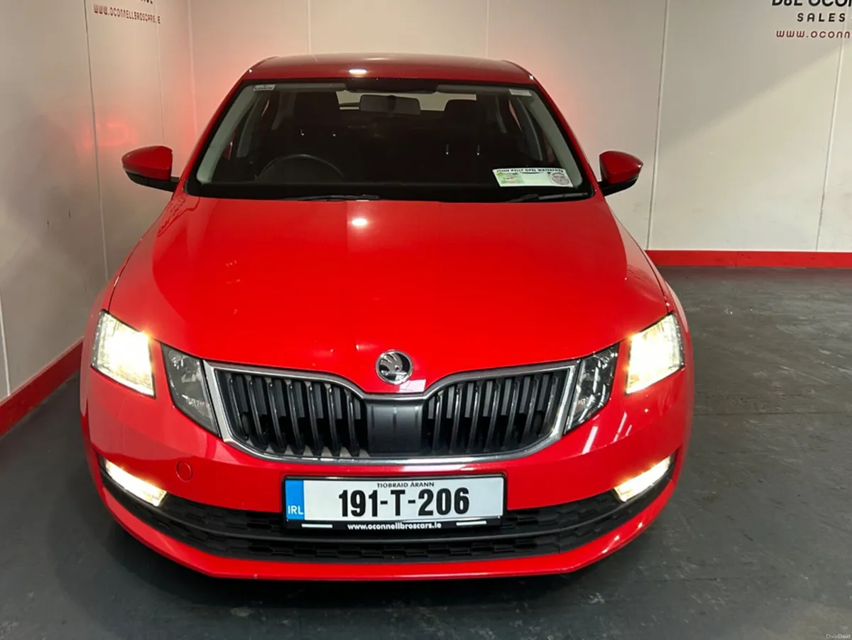 Skoda Octavia AMBITION 1.6 TDI 115HP 4DR - Image 2