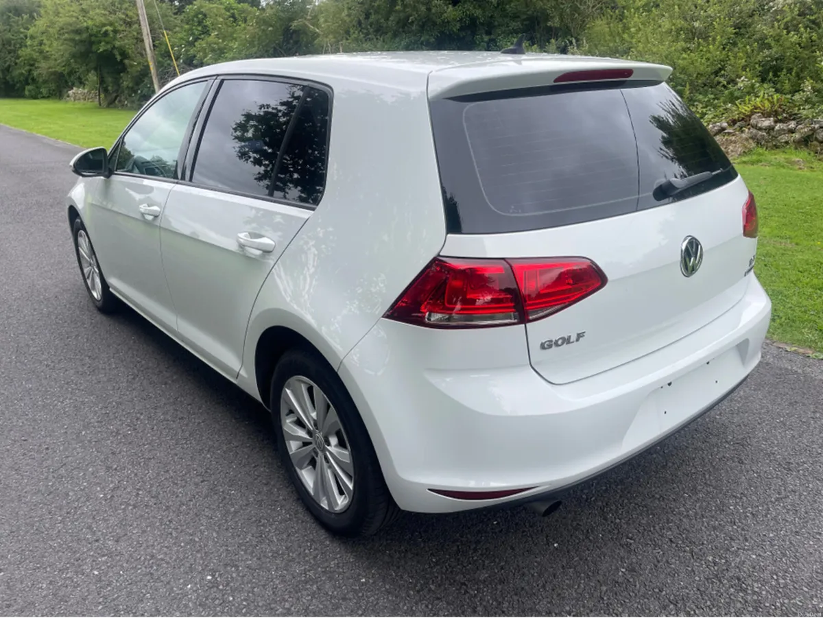 Volkswagen Golf Hatchback comfortline - Image 4