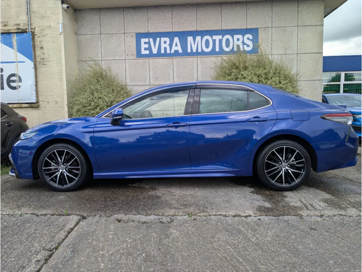 Toyota Camry WS AUTOMATIC HYBRID 2.5 PETROL //HIGH - Image 4
