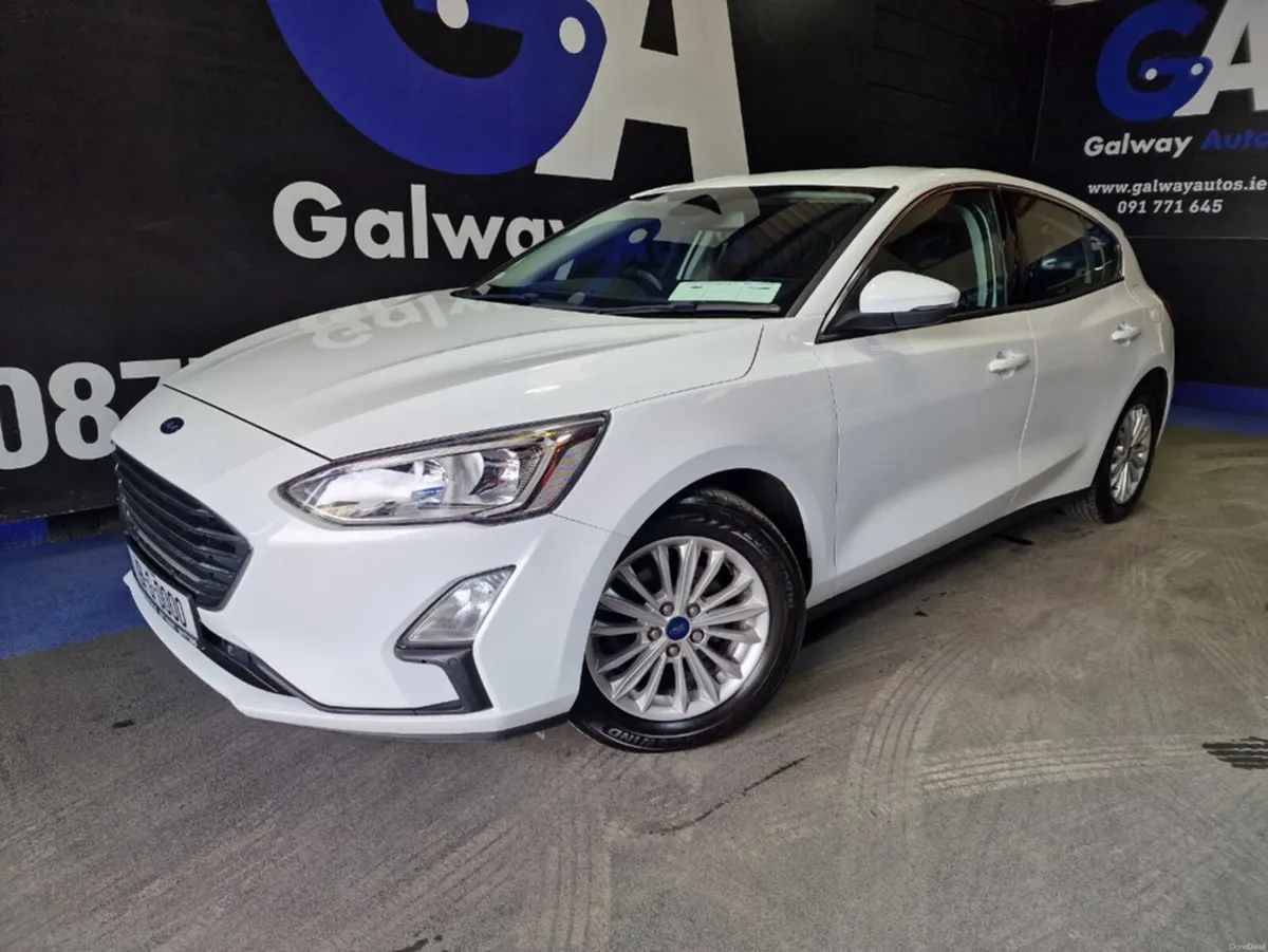 Ford Focus TITANIUM ** SAT NAV, CRUISE CONTROL, FU - Image 4