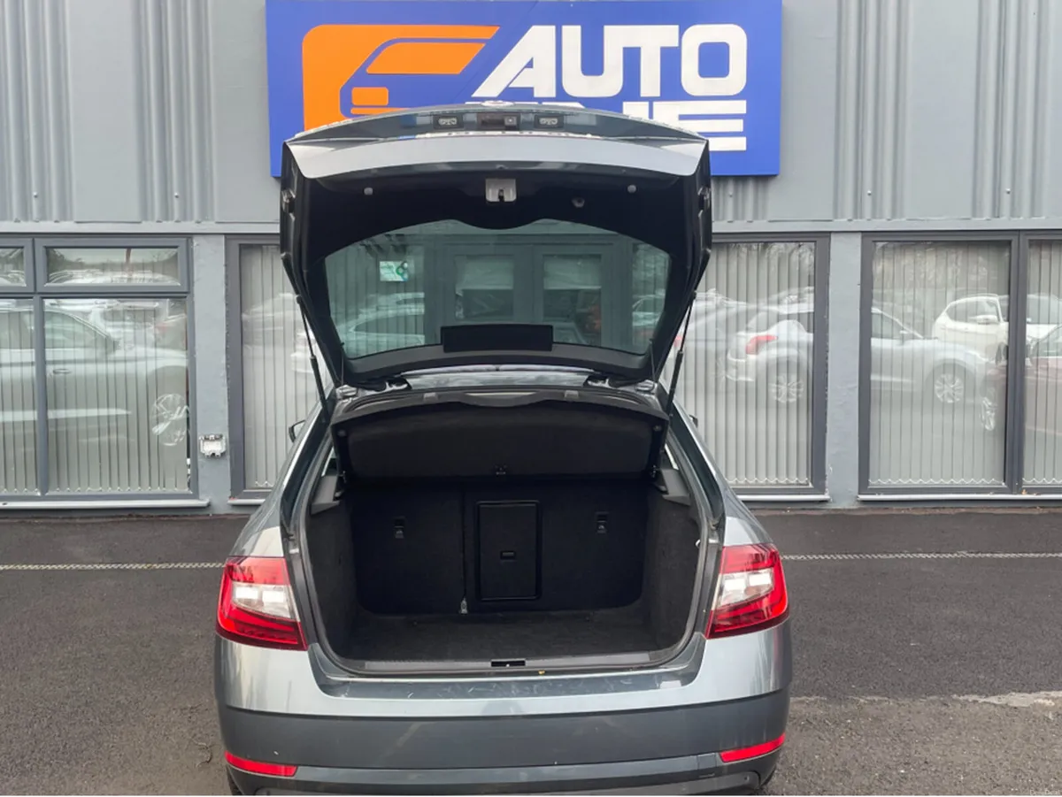 Skoda Octavia SOL 1.6 TDI 115HP 4DR - Image 5