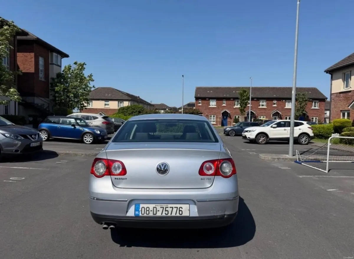 Volkswagen Passat 2008 - Image 3
