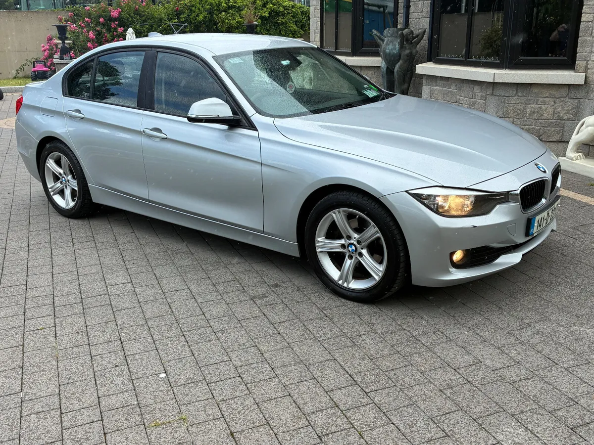 2014 BMW 318D AUTO - Image 2
