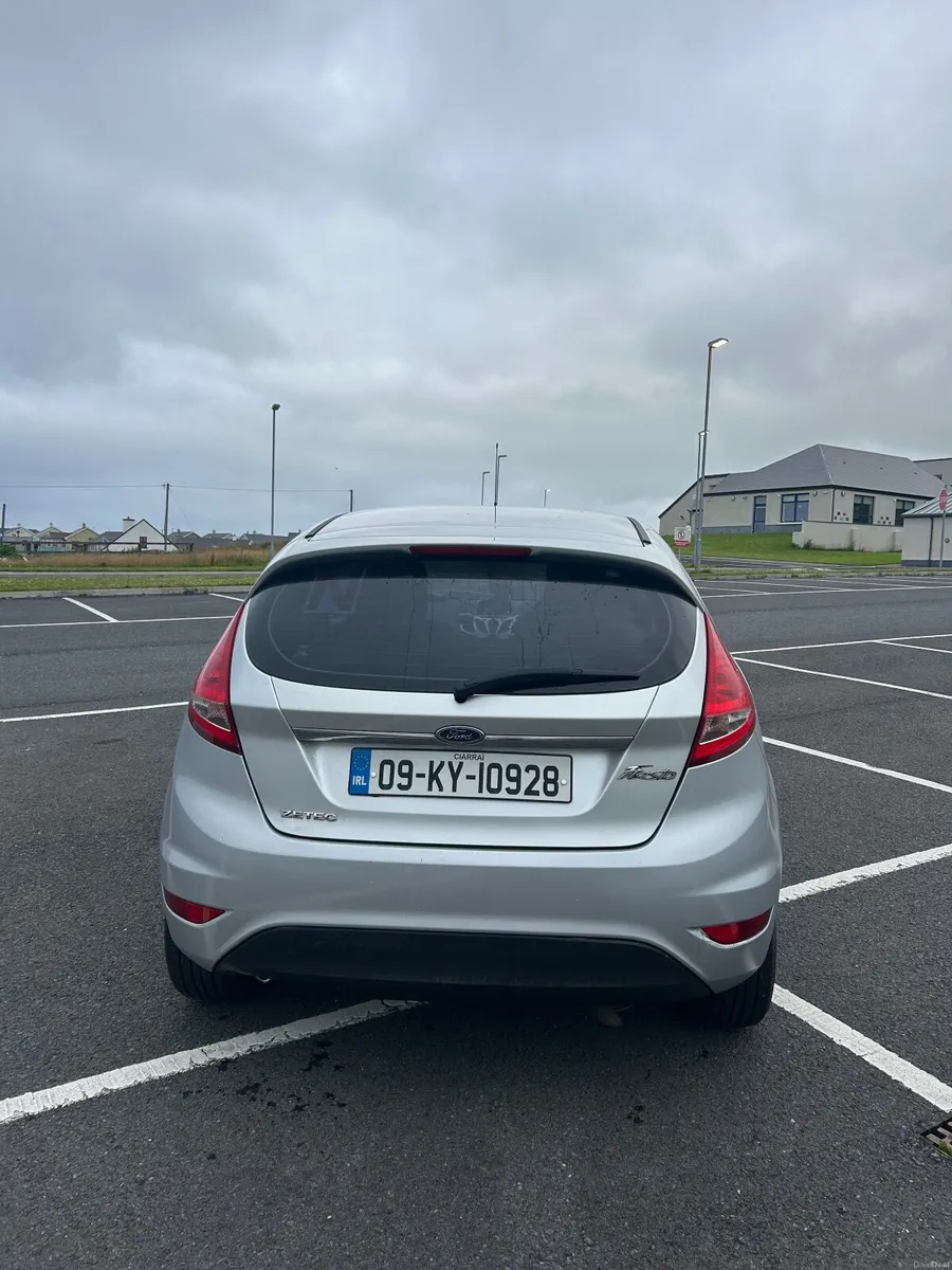 Ford Fiesta 2009 - Image 4