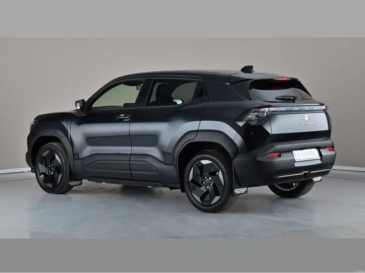 Suzuki e Vitara Motion 61kwh - Image 4