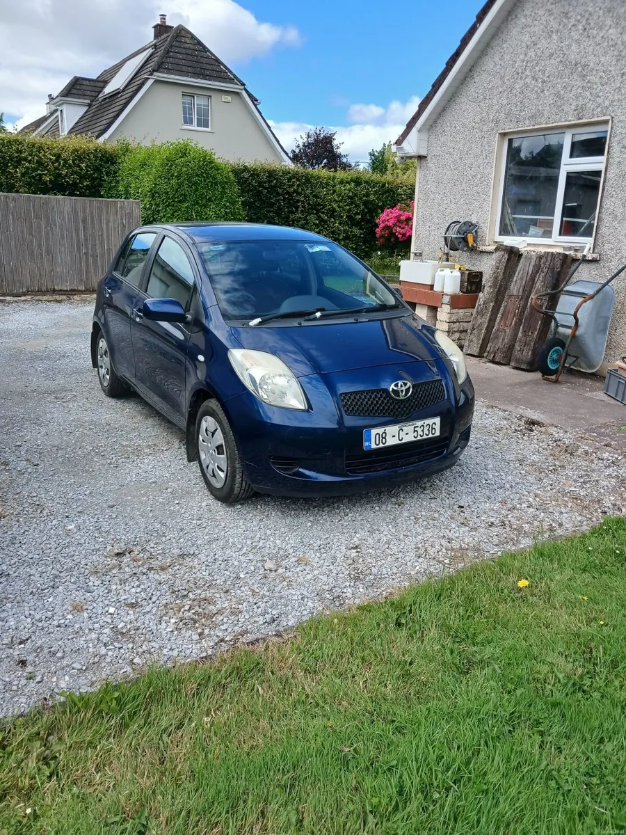 Toyota Yaris 2008 - Image 2