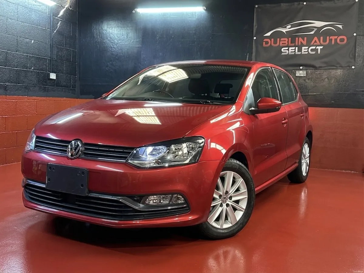 2015 Volkswagen Polo - Automatic- Only 25k kms - Image 2