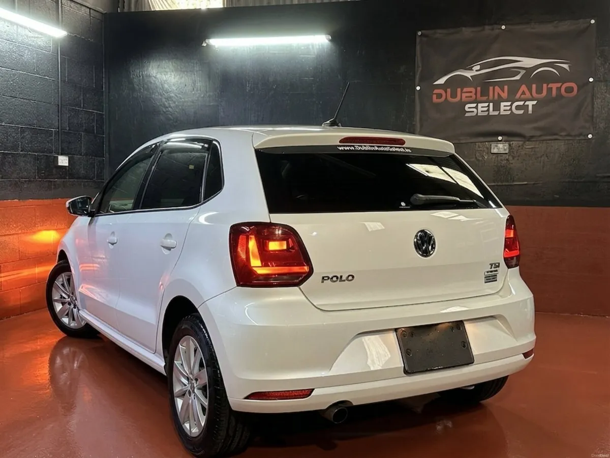 2015 Volkswagen Polo 1.2 TSI DSG Automatic - Image 4