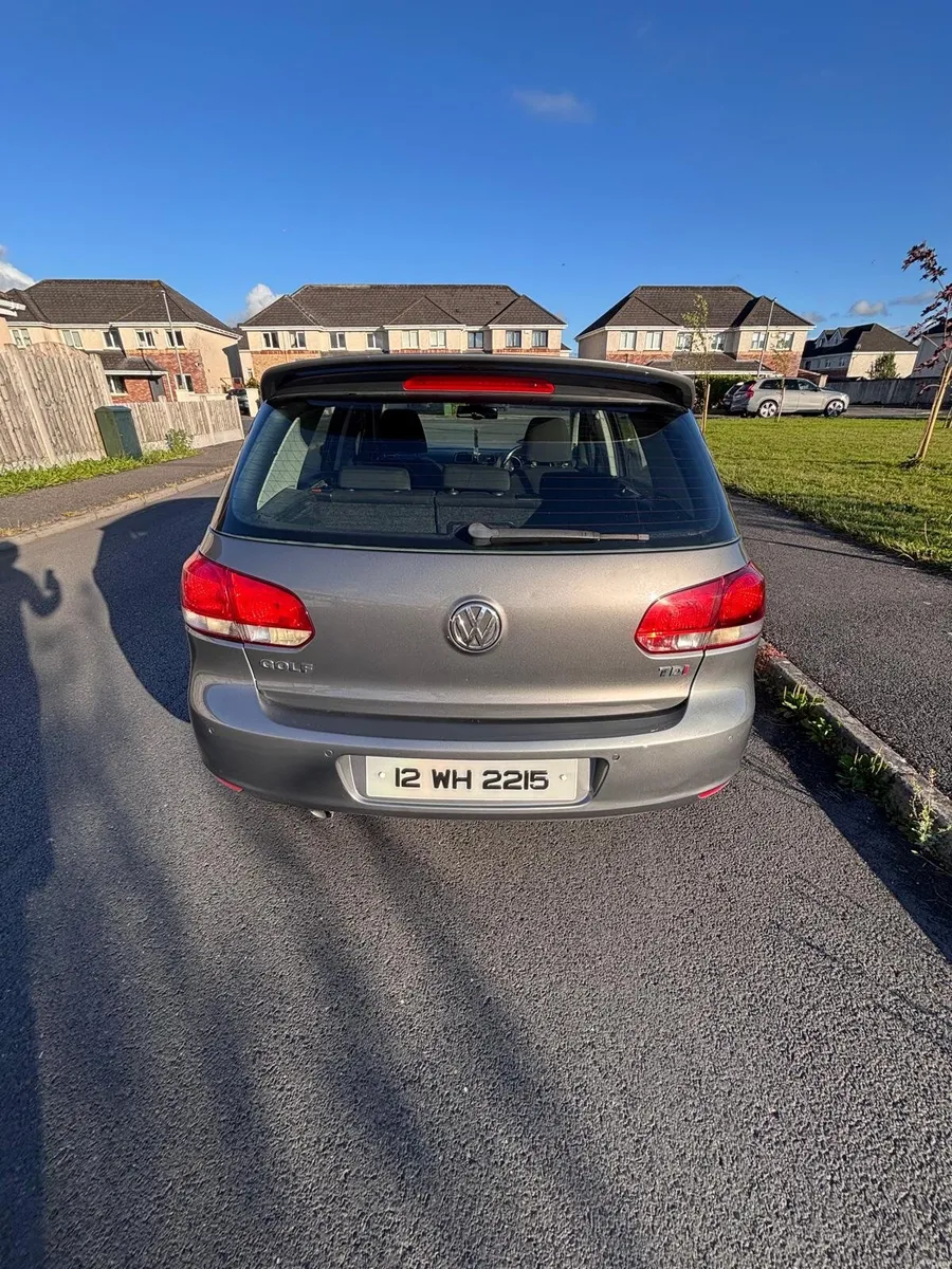Volkswagen Golf 2012 - Image 4