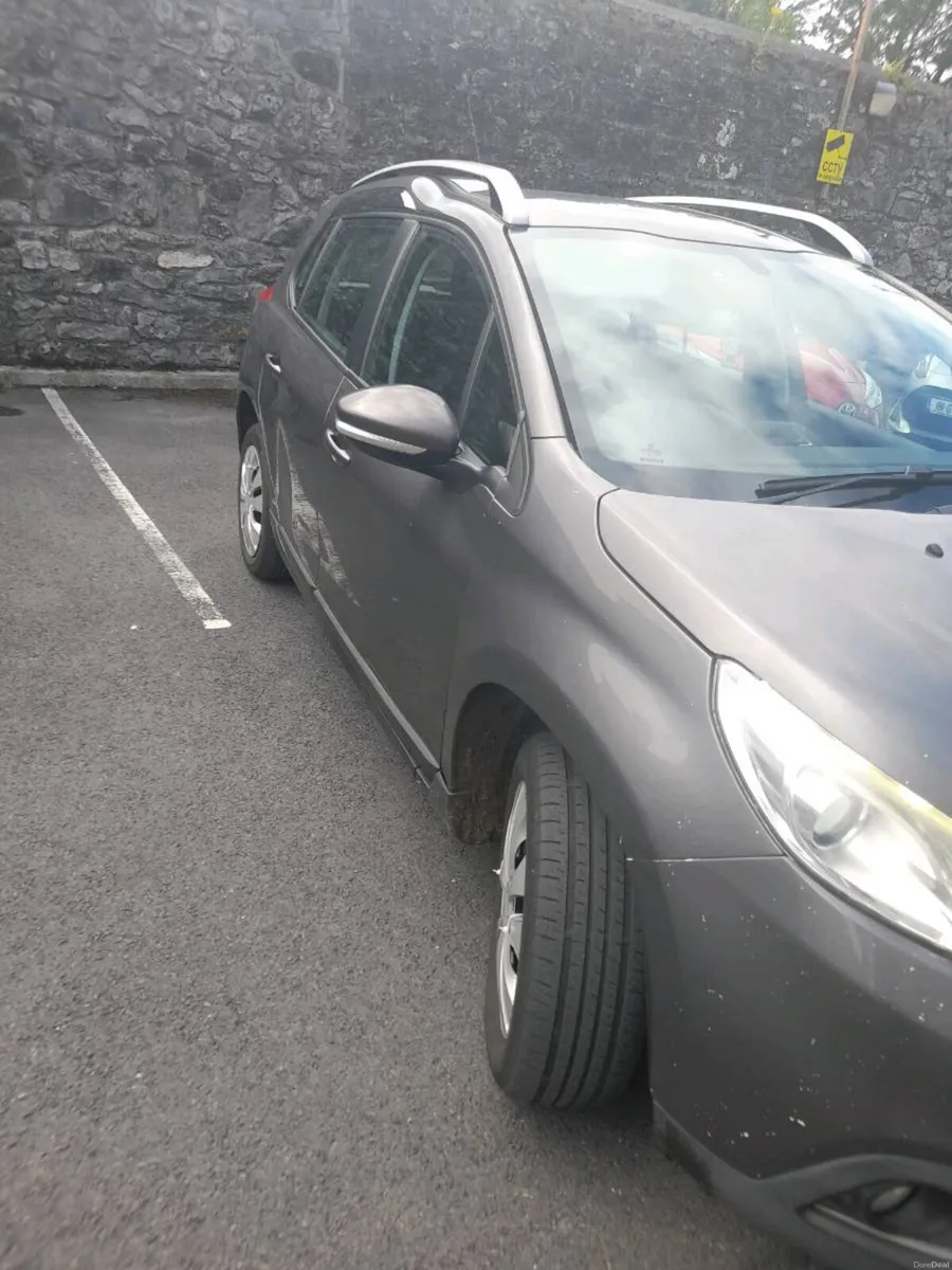 Peugeot 2008 - Image 3