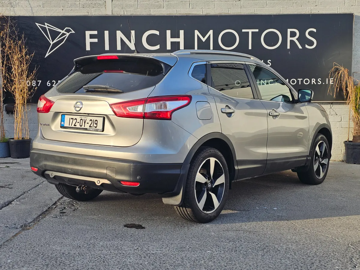 NISSAN QASHQAI PREMIUM // BIG SPEC - Image 2