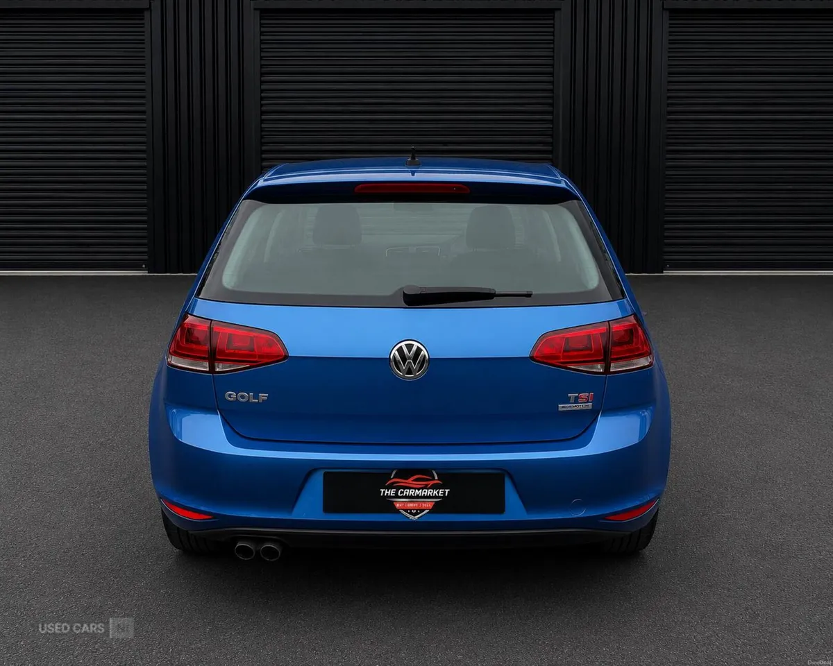Volkswagen Golf 1.4 TSI Bluemotion Auto 5DR - Image 6