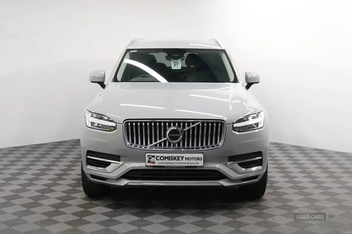 Volvo XC90 h T8 Core - Image 2