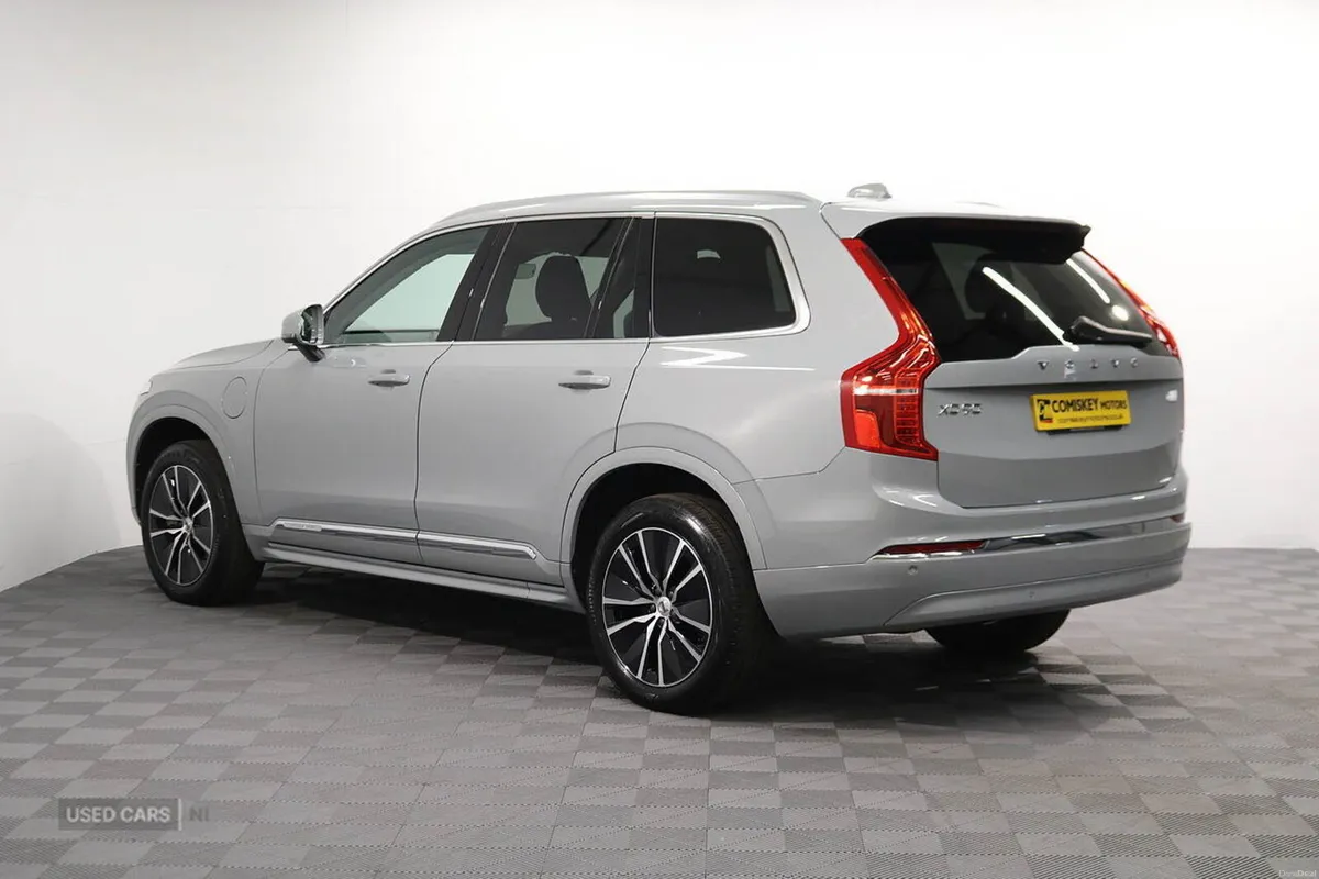 Volvo XC90 h T8 Core - Image 4