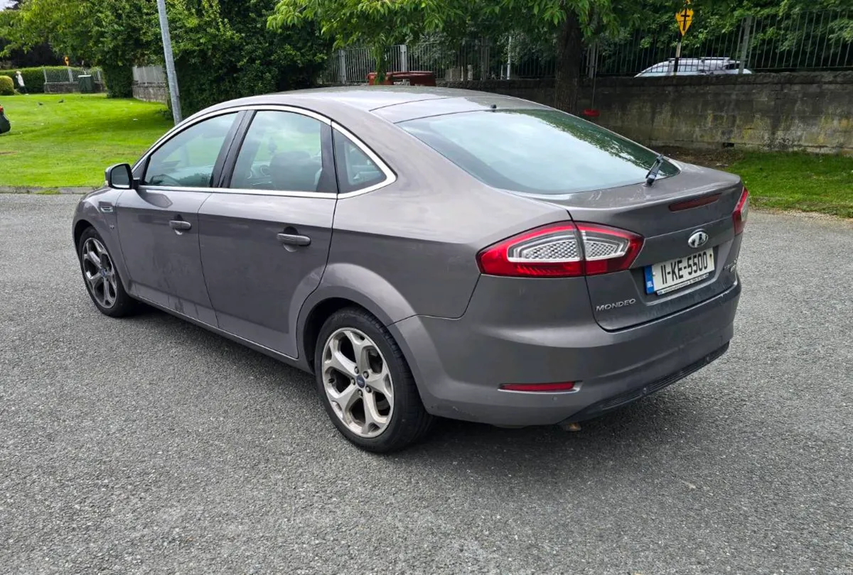 2011 Ford Mondeo Titanium X - Image 4