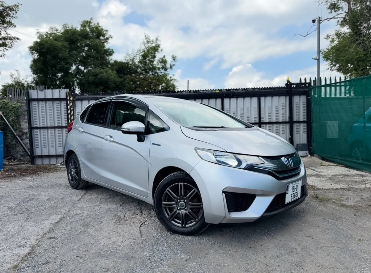 2015 HONDA FIT. VERIFIED 59 KMs ONLY. NEW NCT. - Image 2