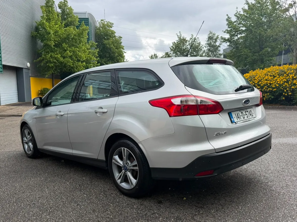 Ford Focus 1.6 TDCI Zetec Estate - Image 4
