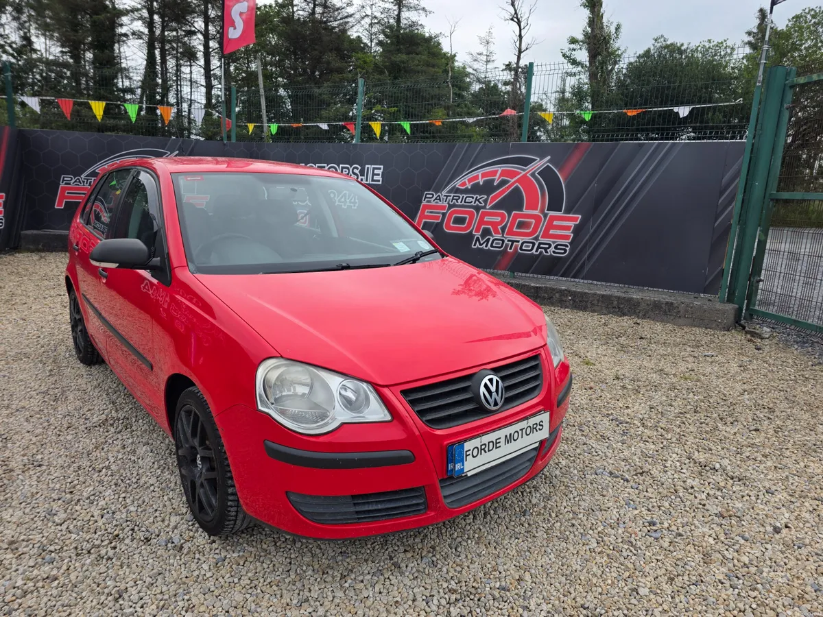Volkswagen Polo 2010 - Image 1